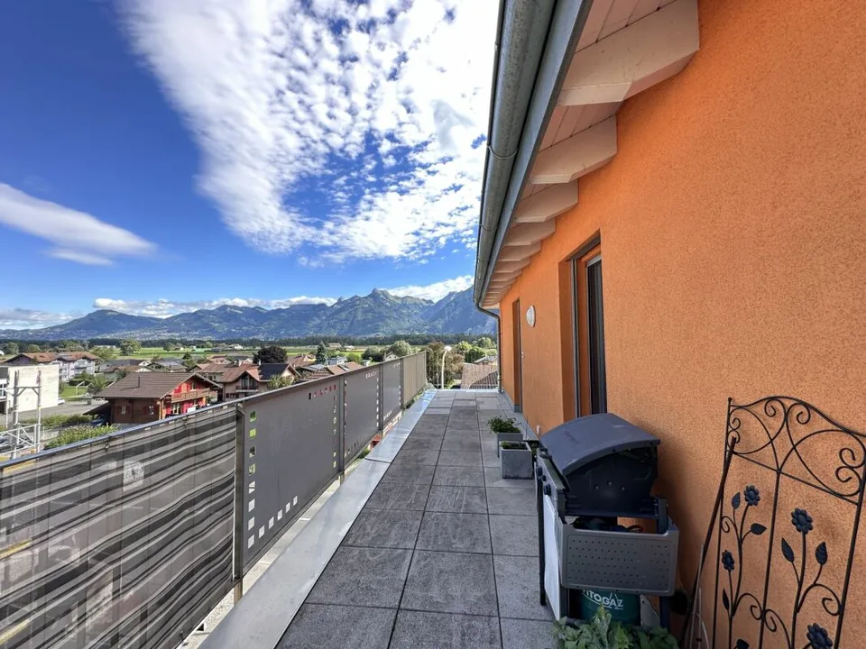 Bel appartement cosy en attique de 3.5 pièces avec Mezzanine et immense terrasse – photo 12 sur 14