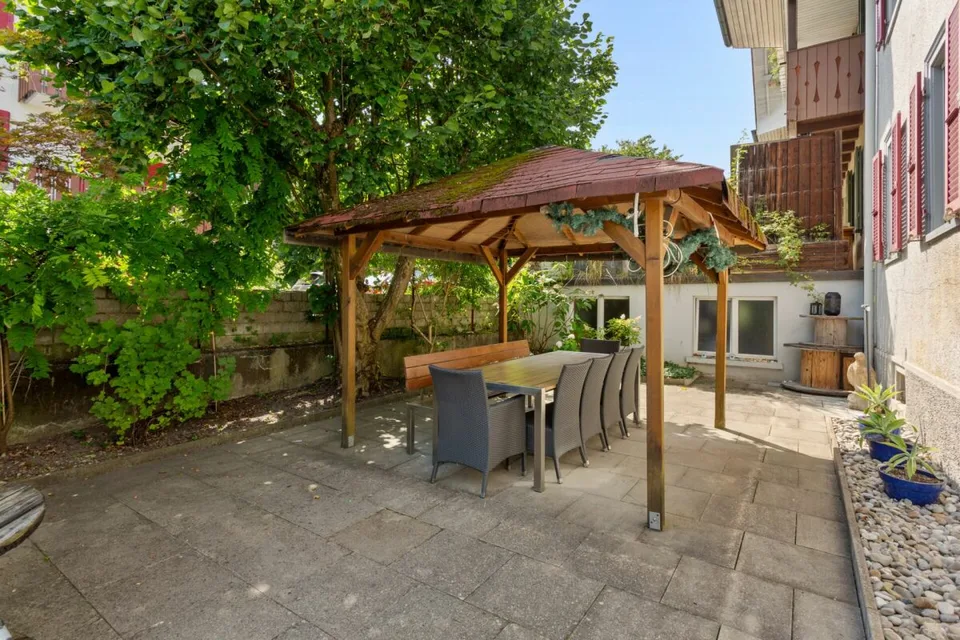 Maison mitoyenne unifamiliale à deux logements, rénovée en 2020, avec jardin idyllique - à proximité du centre du village et de l'école ! – photo 13 sur 16