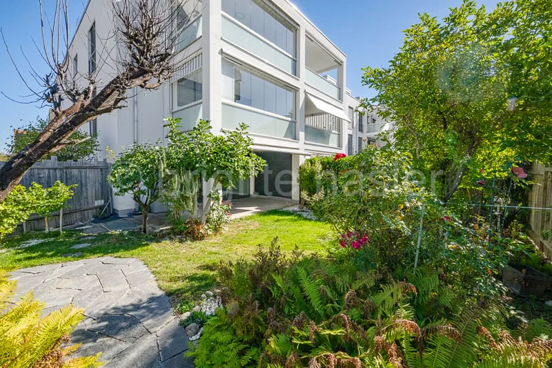 5-Zi-Wohnung mit grossem Garten (inkl. variabel nutzbarem 1-Zi-Studio) an beliebter Wohnlage – Foto 2 von 11