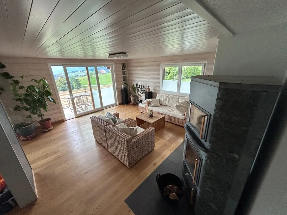 Selten zu verkaufen – Außergewöhnliches Chalet mit Panoramablick und absoluter Ruhe – Foto 8 von 17
