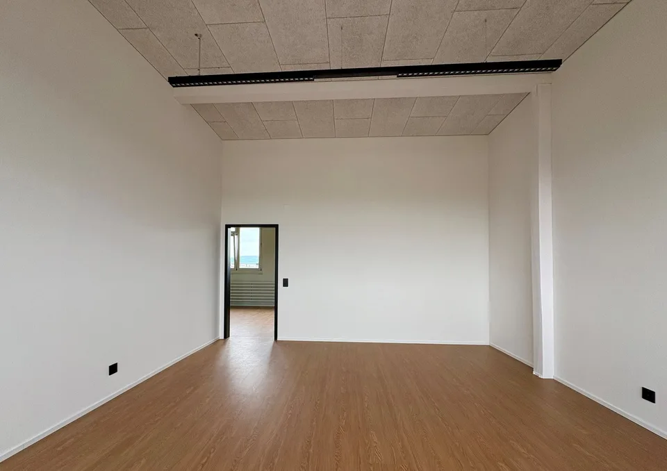 Moderne Büro-/ Atelierflächen in Wangen-Brüttisellen zu vermieten – Foto 4 von 11