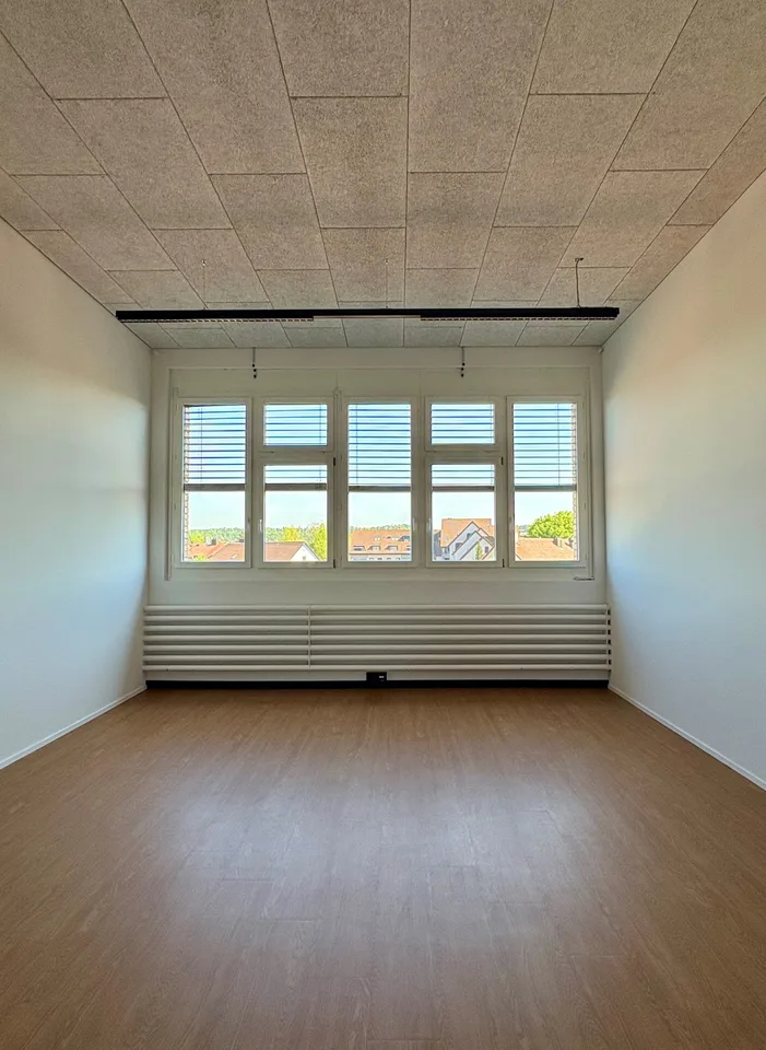 Moderne Büro-/ Atelierflächen in Wangen-Brüttisellen zu vermieten – Foto 6 von 11