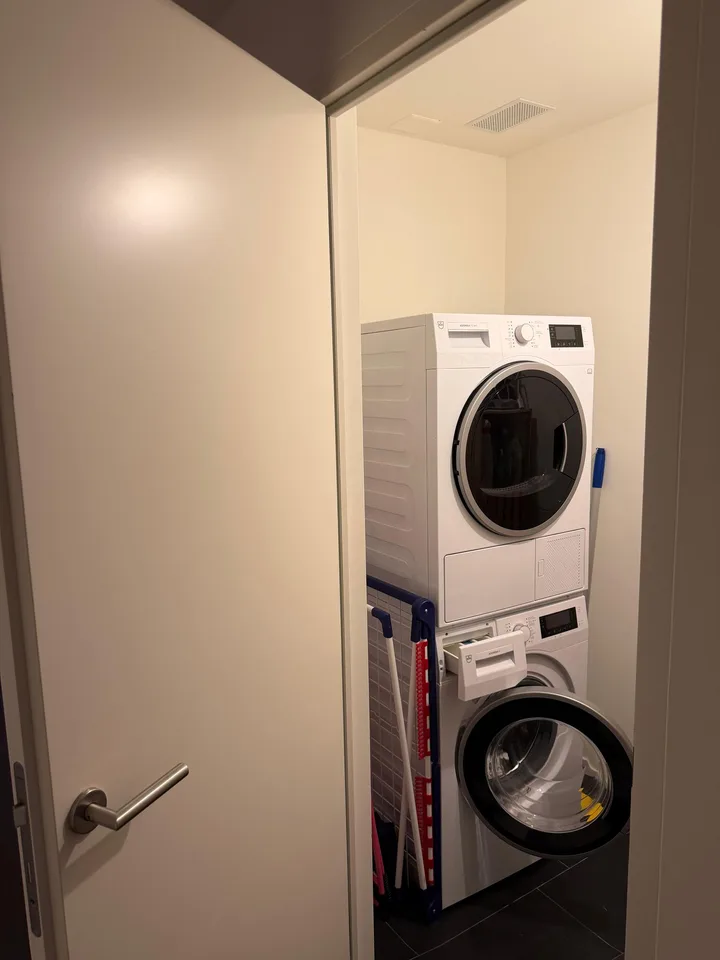 Moderne 3-Zimmer-Erstwohnung mit Loggia in Scuol– ab sofort verfügbar – Foto 11 von 11