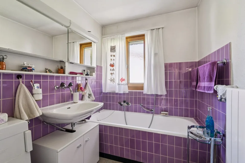 Casa unifamiliare ben curata con bel giardino – foto 6 di 13