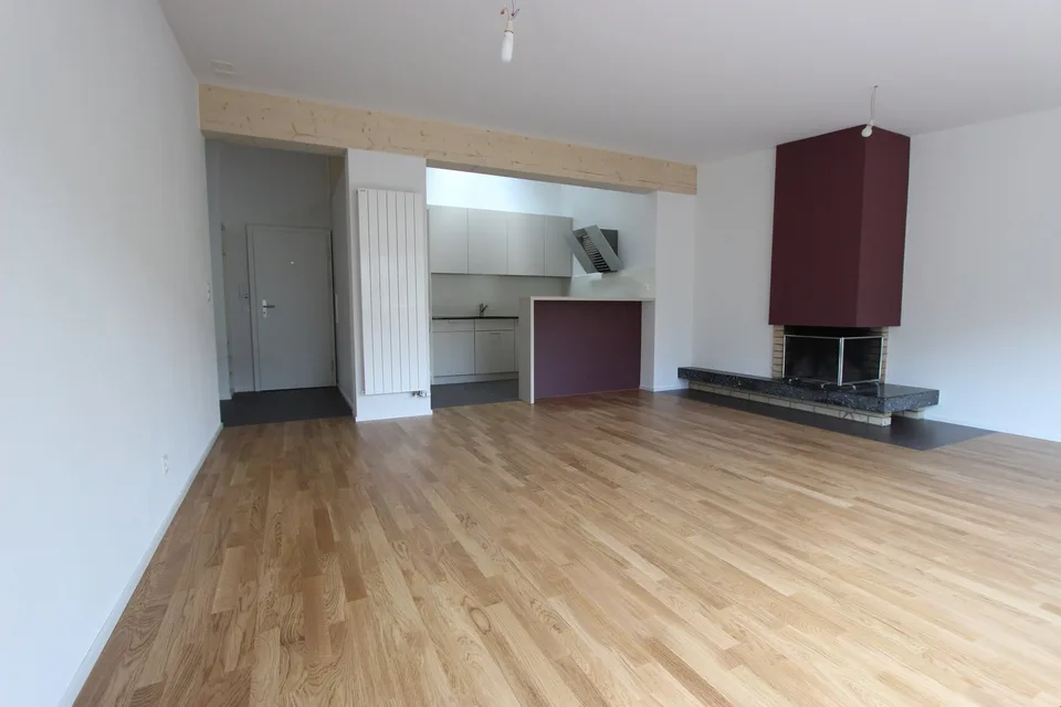 Très bel appartement en attique à Péry – Foto 4 von 17