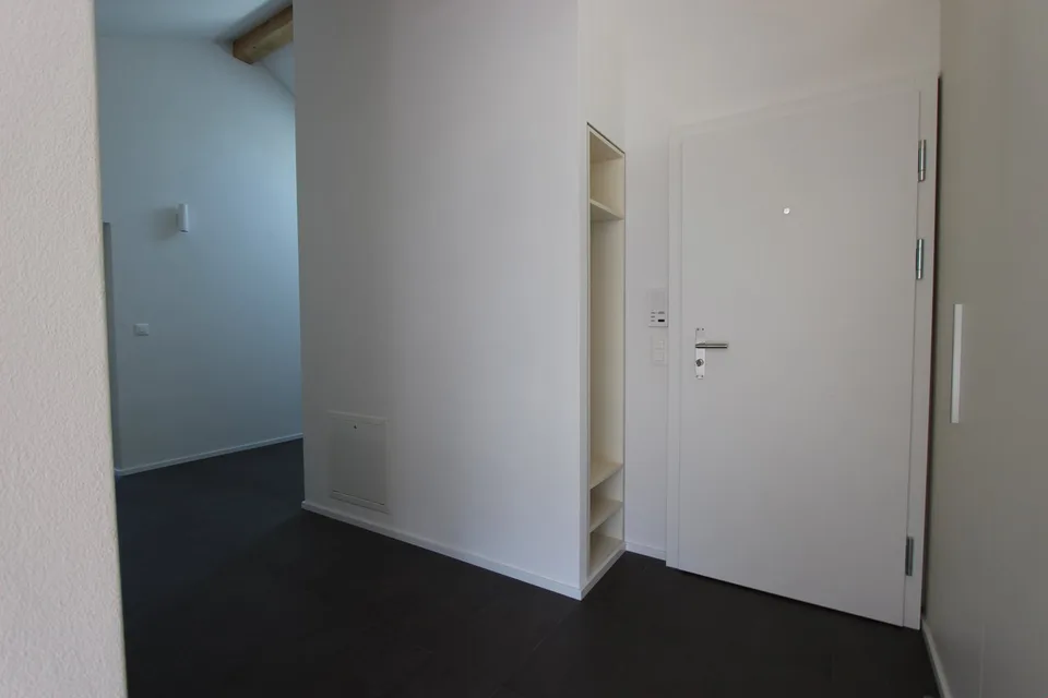 Très bel appartement en attique à Péry – Foto 13 von 17