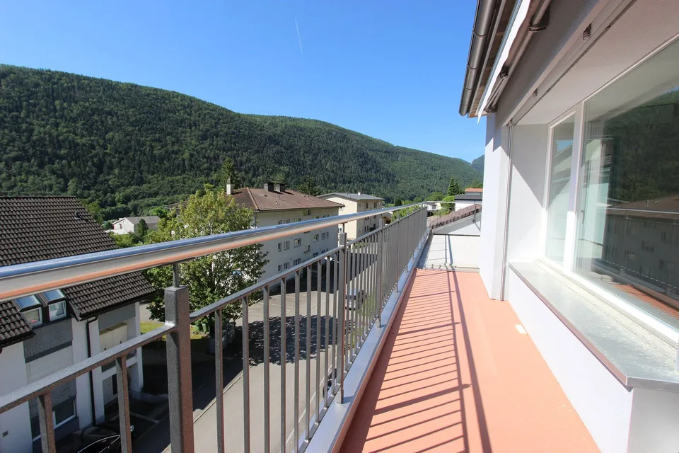 Très bel appartement en attique à Péry – Foto 16 von 17