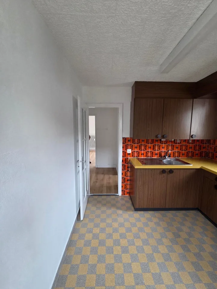 Appartamento di 4 locali luminoso in posizione centrale ad Amriswil – disponibile immediatamente! – foto 15 di 18