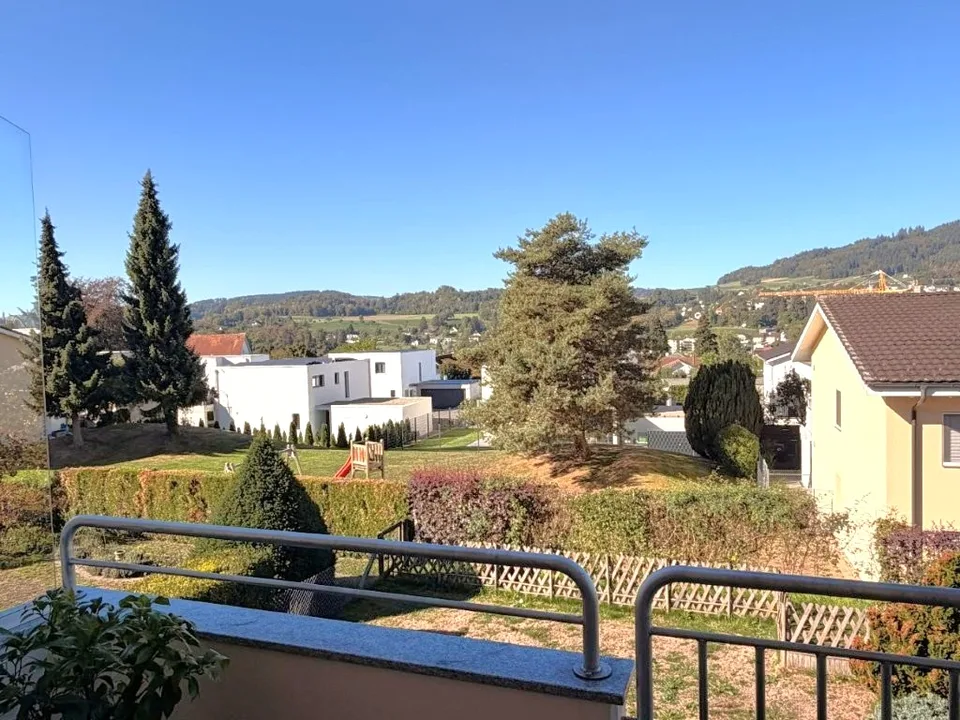 Gepflegte 4.5-Zimmer-Wohnung mit Weitblick, Abendsonne und grosser Doppelgarage – Foto 14 von 15