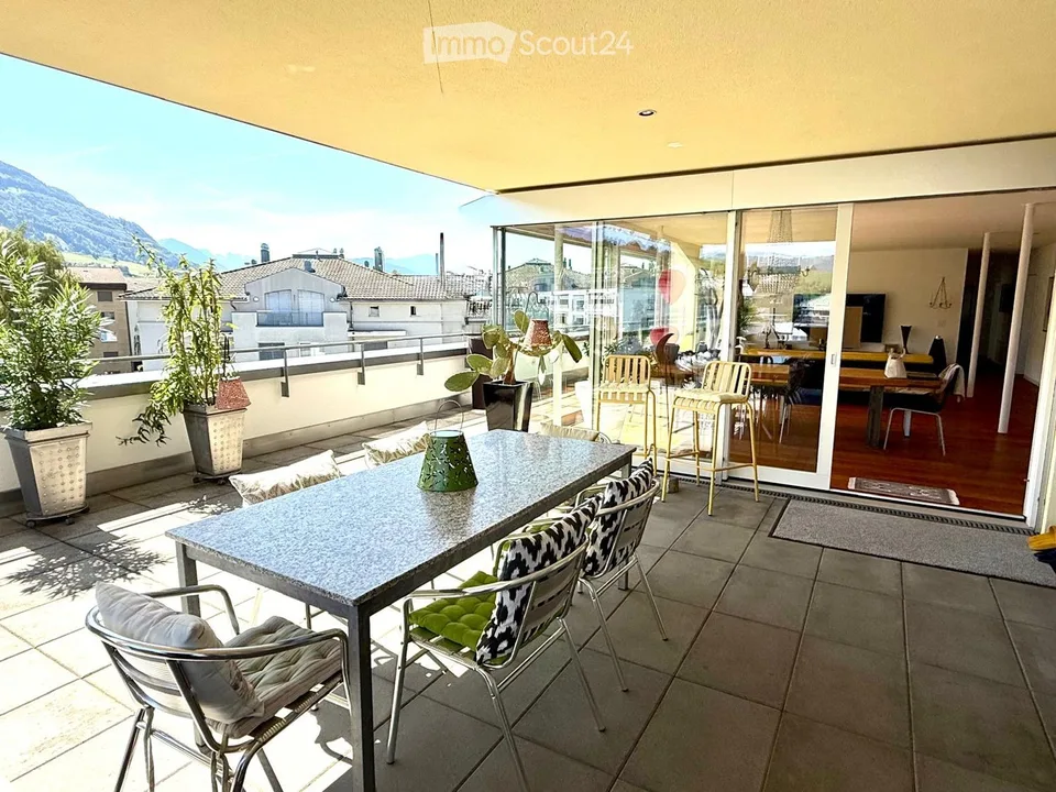 Penthouse a Küssnacht am Rigi - Privacy, Geocooling e terrazza fenomenale di 328 m2 – foto 2 di 7