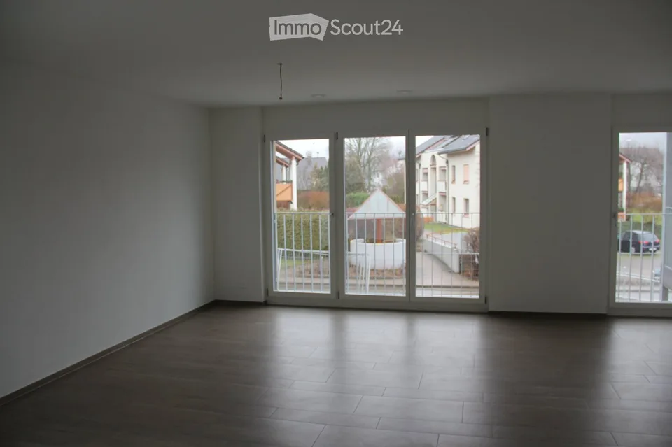 Helle & charmante 2.5-Zimmer-Wohnung in Embrach zu vermieten – Foto 2 von 5
