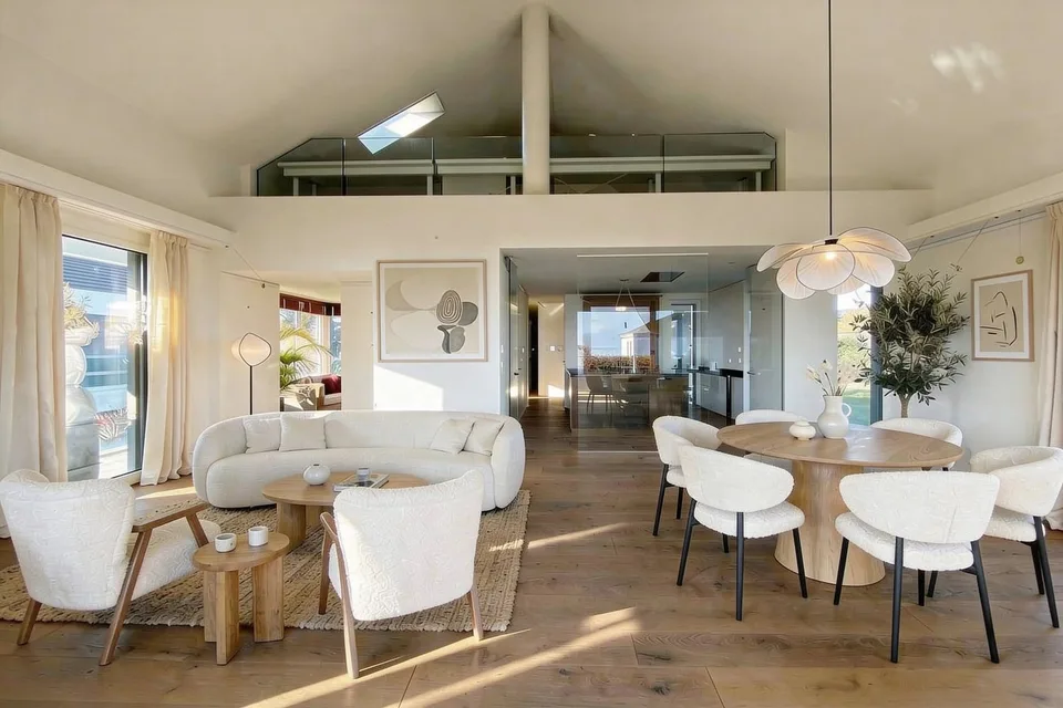 In esclusiva! Un appartamento tra eleganza e panorama unico! – foto 7 di 13