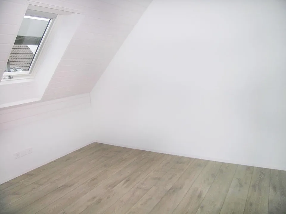 4.5-Room Maisonette Apartment 3rd/4th Floor – photo 4 of 9