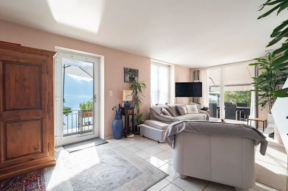 Maison de caractère avec 3 logements et vue panoramique sur le Léman – photo 4 sur 14