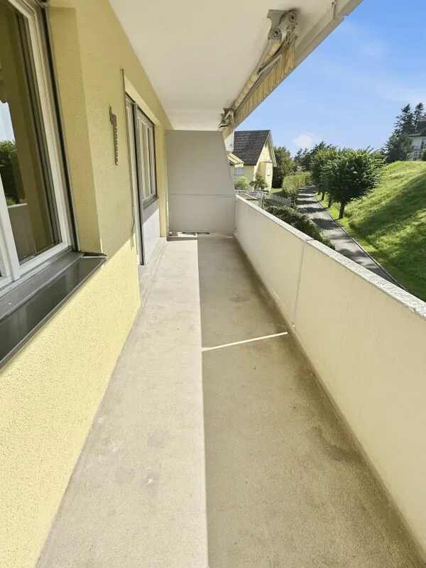 Appartamento luminoso 2½ locali con balcone a Flawil – foto 7 di 10
