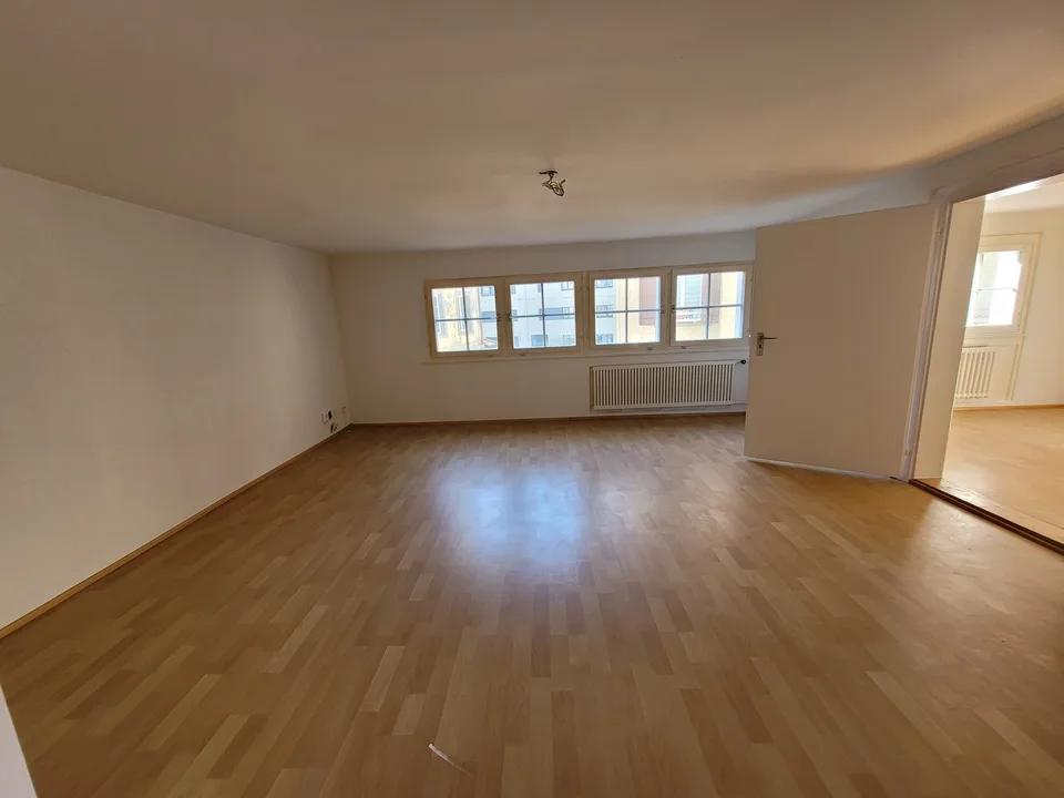 Helle 2.5-Zimmer-Wohnung in Bühler – sofort verfügbar – Foto 2 von 8
