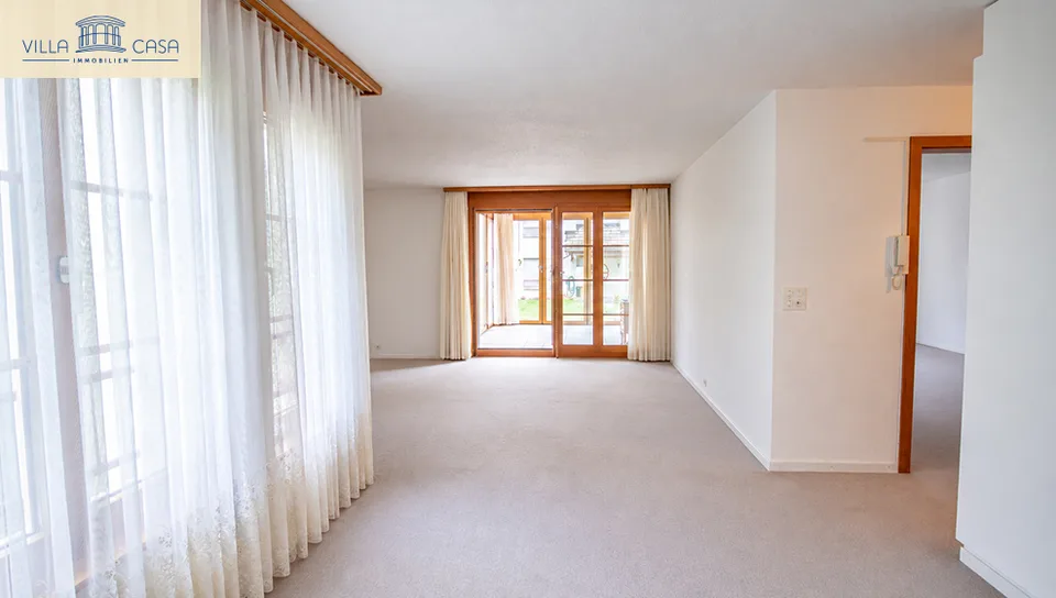 Spiez Wohnung mit Wintergarten nach Ihren Wünschen aufgefrischt – Foto 2 von 13