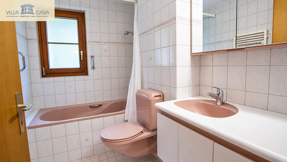 Spiez Wohnung mit Wintergarten nach Ihren Wünschen aufgefrischt – Foto 4 von 13