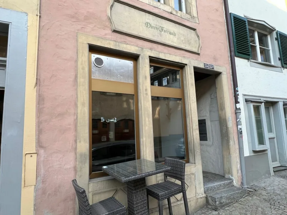 Local commercial polyvalent situé au centre de Schaffhausen – photo 2 sur 2