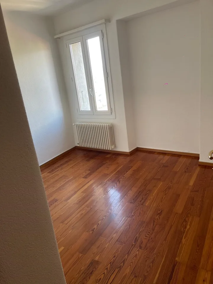 Appartamento di 3.5 locali con balcone e vista panoramica a Viganello – foto 7 di 8