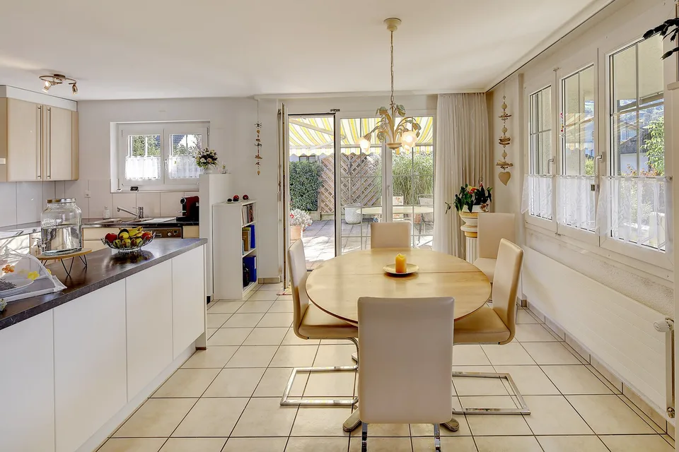 Maison familiale de 5,5 pièces avec annexe – photo 3 sur 24