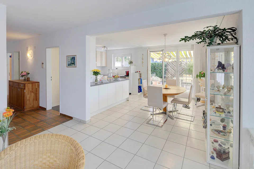 Maison familiale de 5,5 pièces avec annexe – photo 5 sur 24