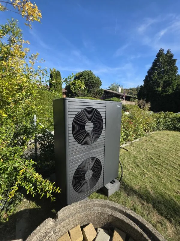 Wunderschönes, grosses 8.5 Zimmer EFH an Privatstrasse, mit grossem Garten – Foto 24 von 30