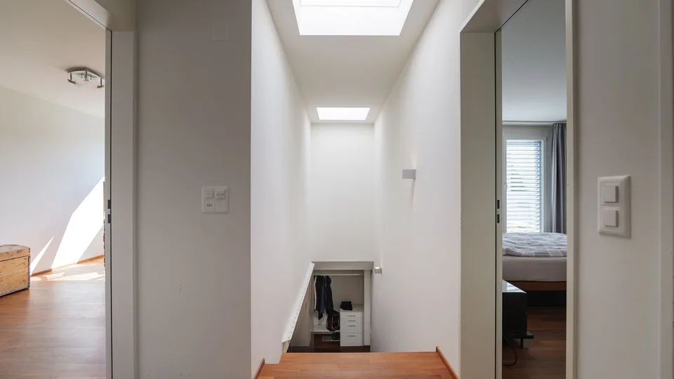 Modernes 5.5-Zimmer-Eckhaus mit 193 m² Wohnfläche, Garten und viel ... – Foto 8 von 11