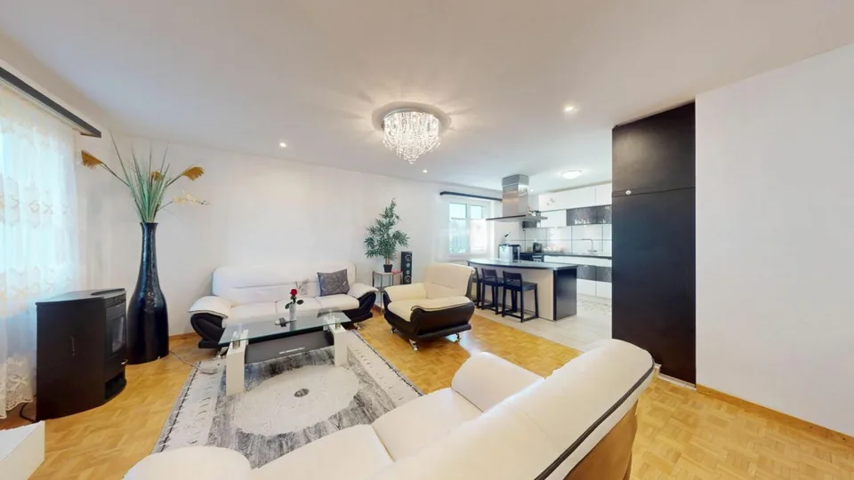 UNA CASA PIENA DI POTENZIALITÀ E POSSIBILITÀ – foto 8 di 13