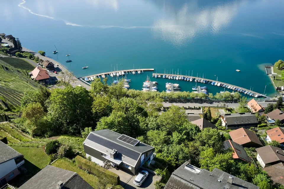 3½-Zi.-Dachwohnung: Wohnen mit 60er-Jahre-Flair und Blick auf das Schloss – Foto 10 von 13