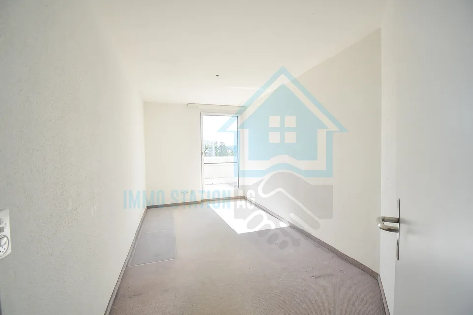 Appartamento attico esclusivo di 4,5 locali con terrazza spaziosa – foto 8 di 13