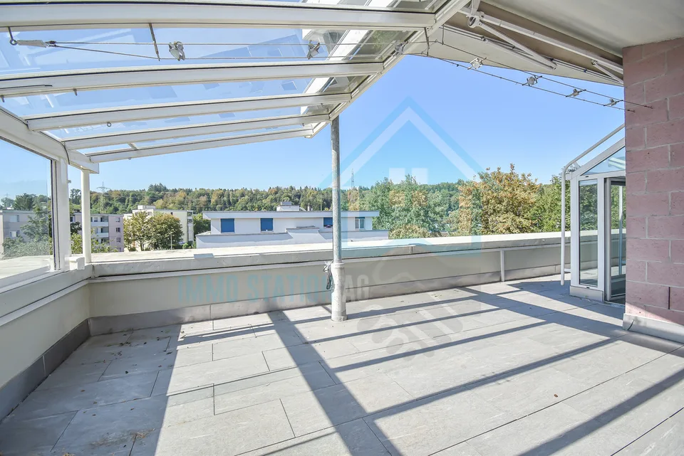 Appartamento attico esclusivo di 4,5 locali con terrazza spaziosa – foto 11 di 13