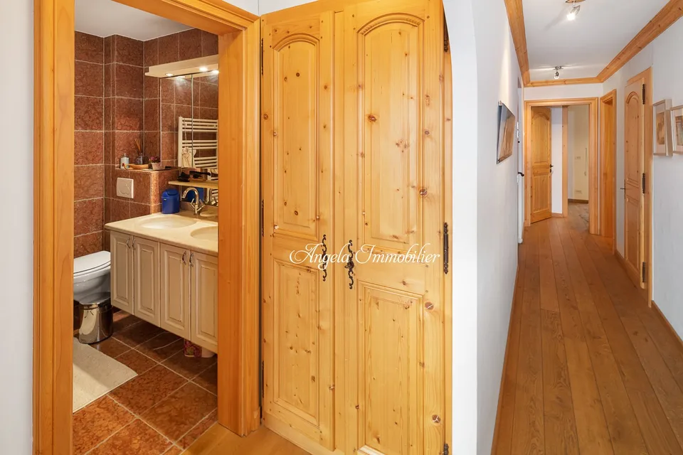 Zwei-Zimmer-Wohnung mit 2 Badezimmern und Spa, 5 Minuten zu Fuß vom Zentrum entfernt – Foto 5 von 10