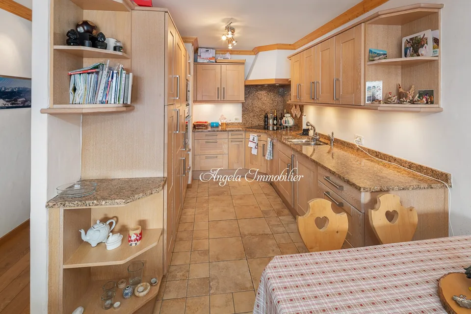 Zwei-Zimmer-Wohnung mit 2 Badezimmern und Spa, 5 Minuten zu Fuß vom Zentrum entfernt – Foto 4 von 10