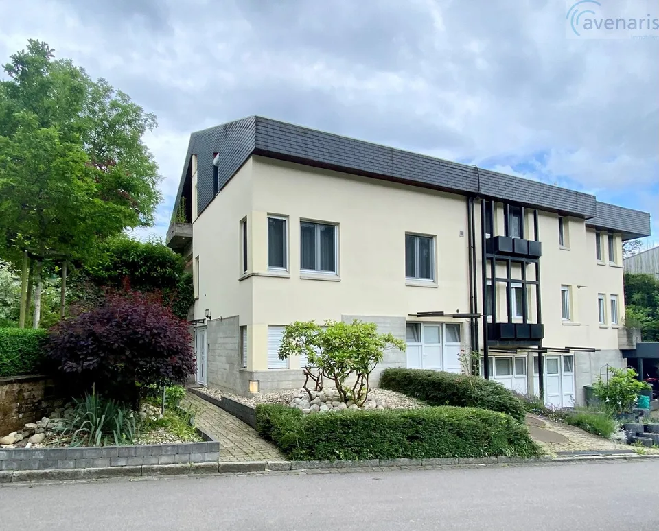 Modernes und geräumiges Doppeleinfamilienhaus an ruhiger Lage – Foto 11 von 12