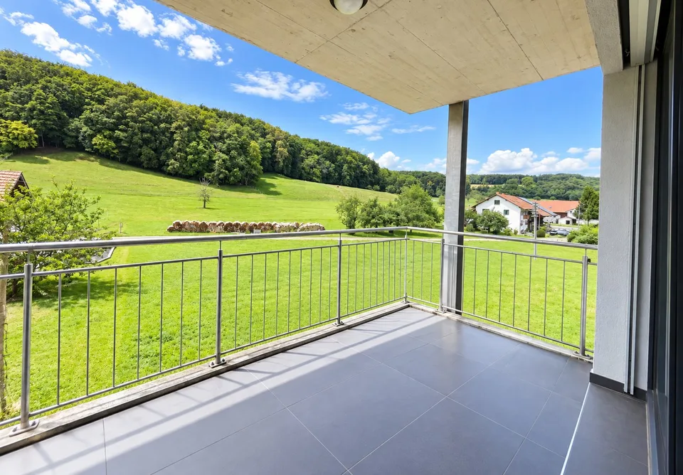 Moderne 3.5-Zimmer-Wohnung mit grossem Balkon in Hochwald – Foto 6 von 7