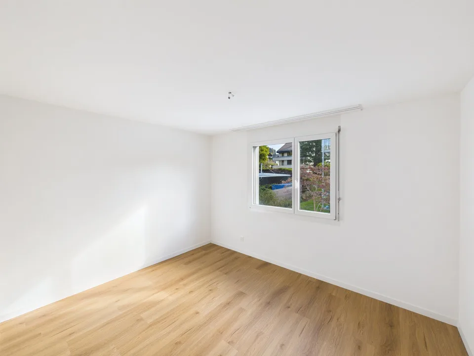 Appartamento di 3,5 locali ristrutturato con balcone e bella vista – foto 9 di 13