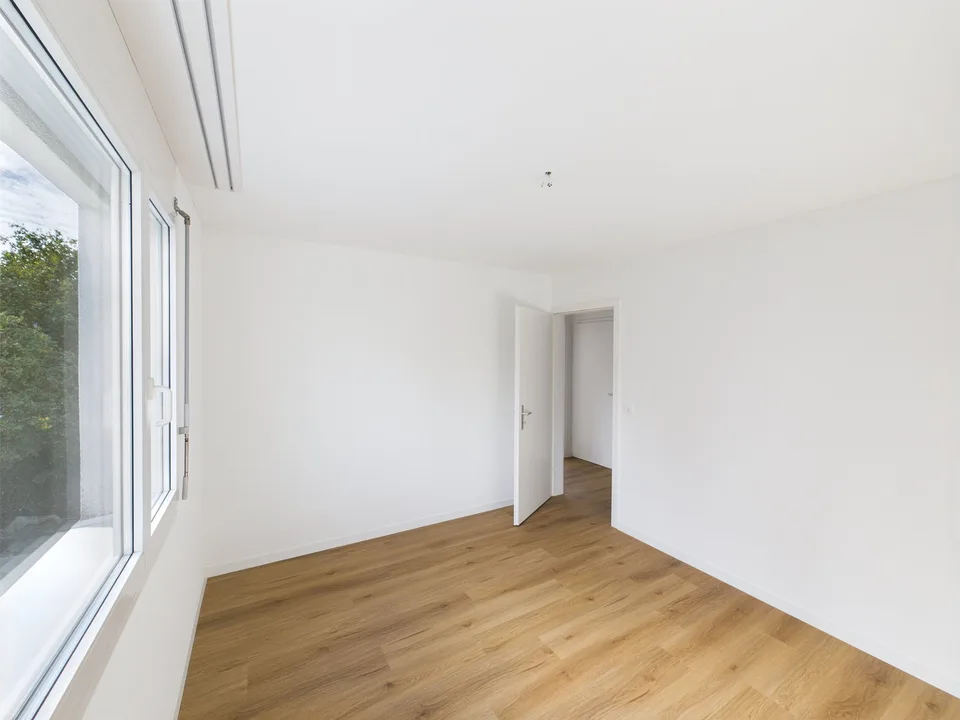Appartamento di 3,5 locali ristrutturato con balcone e bella vista – foto 11 di 13
