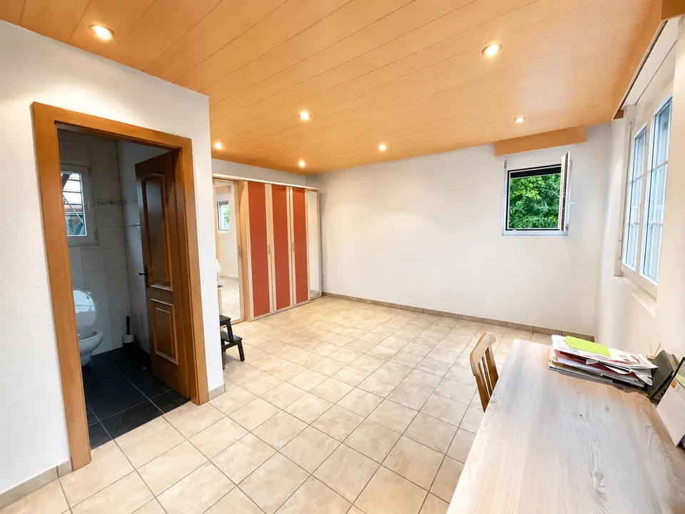 Wohnen, Wellness & Arbeiten unter einem Dach – Ihr Raumwunder in Oftringen – Foto 7 von 28