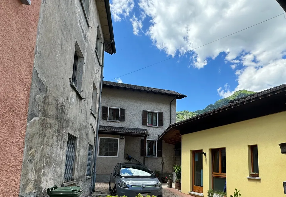 Maison de 5,5 pièces avec un monolocal en location dans le noyau de Biasca – photo 13 sur 13