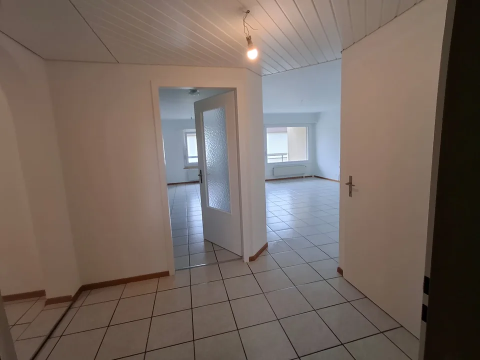 Appartamento 3.5 locali ristrutturato in affitto a Enney – foto 8 di 9