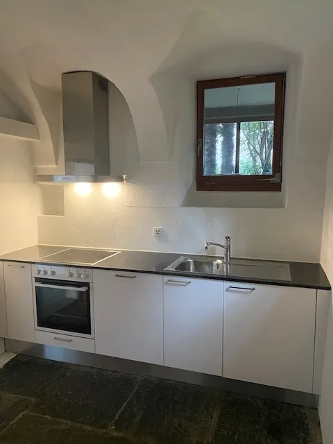 Faszinierendes 2.5-Zimmer-Appartement in rustikalem Haus – Foto 6 von 14