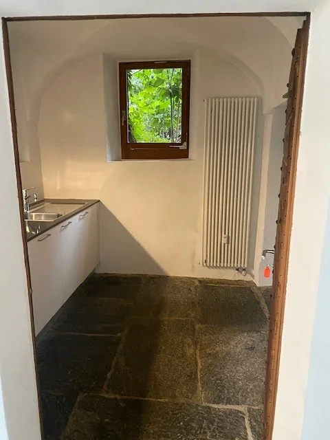Faszinierendes 2.5-Zimmer-Appartement in rustikalem Haus – Foto 4 von 14
