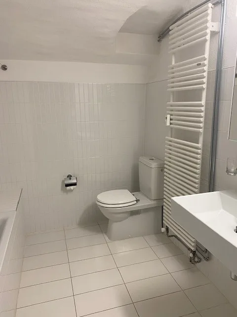 Faszinierendes 2.5-Zimmer-Appartement in rustikalem Haus – Foto 14 von 14