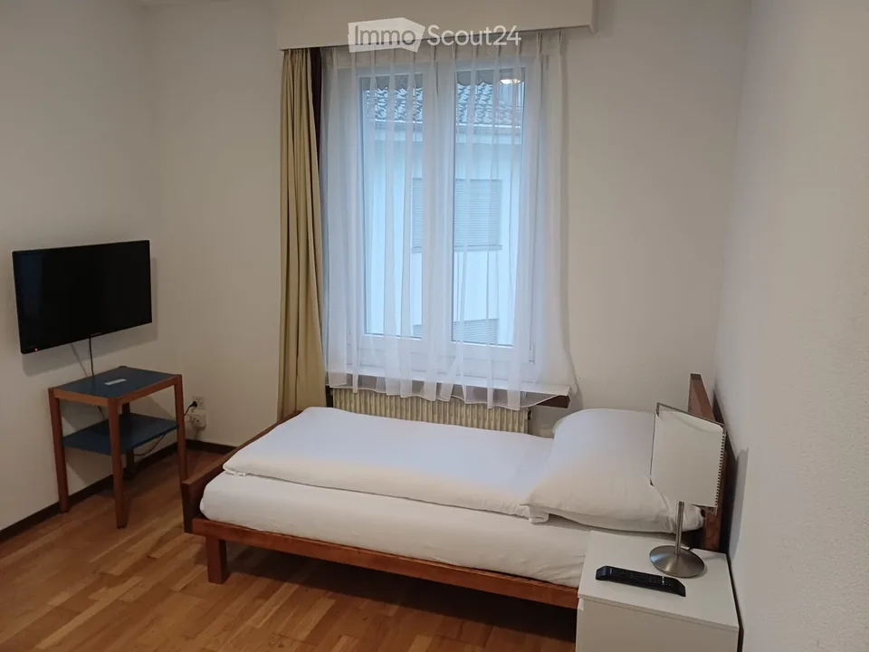 Monat Zimmer Hotelzimmer – Foto 3 von 3
