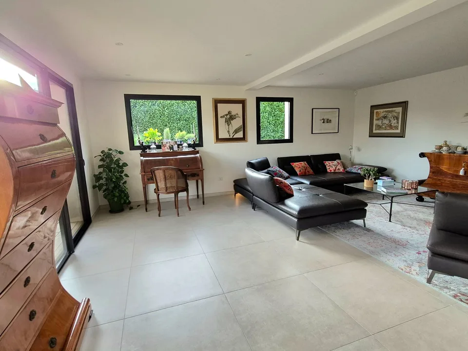 Haus T5 160 m2 von Ausnahme mit Pool und Grundstück von 1 200 m2 – Foto 8 von 13