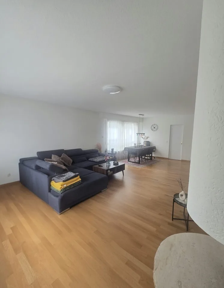 Wohnen mit viel Platz und Komfort in Riehen – Foto 2 von 13