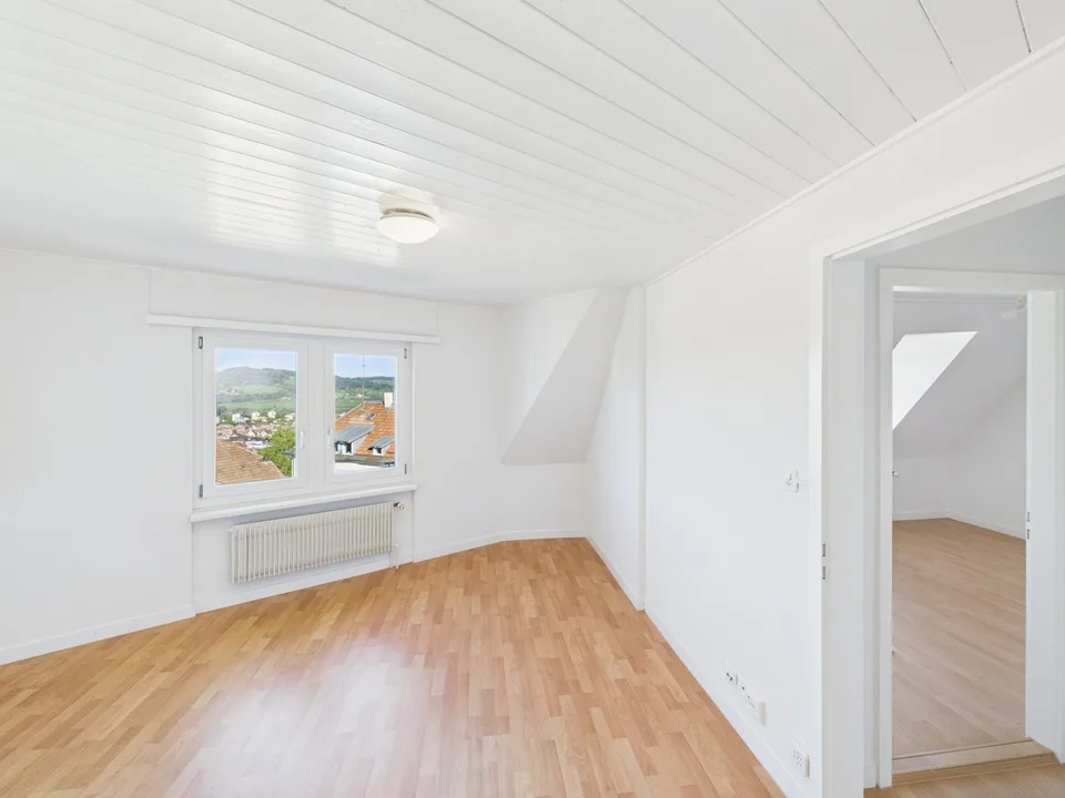 Charmante 2-Zimmer-Dachwohnung an der Teufener Strasse – Foto 5 von 10