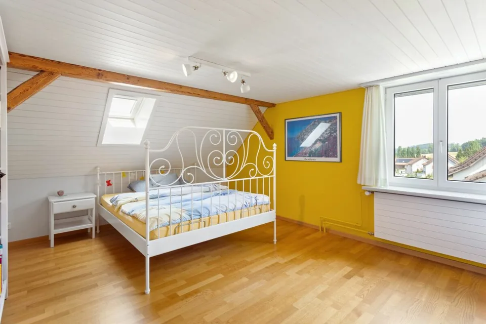 Maison à deux familles rénovée avec du caractère ! – photo 12 sur 16