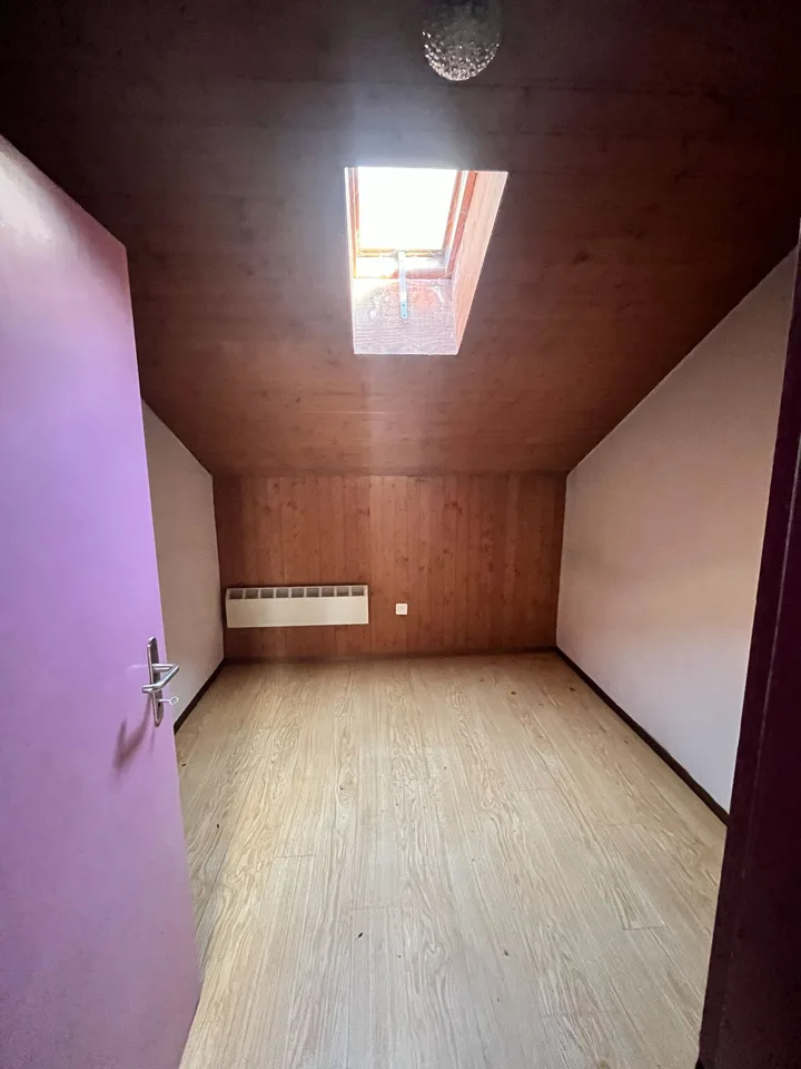 Maison unifamiliale historique à vendre à Riviera-Cresciano – photo 5 sur 7